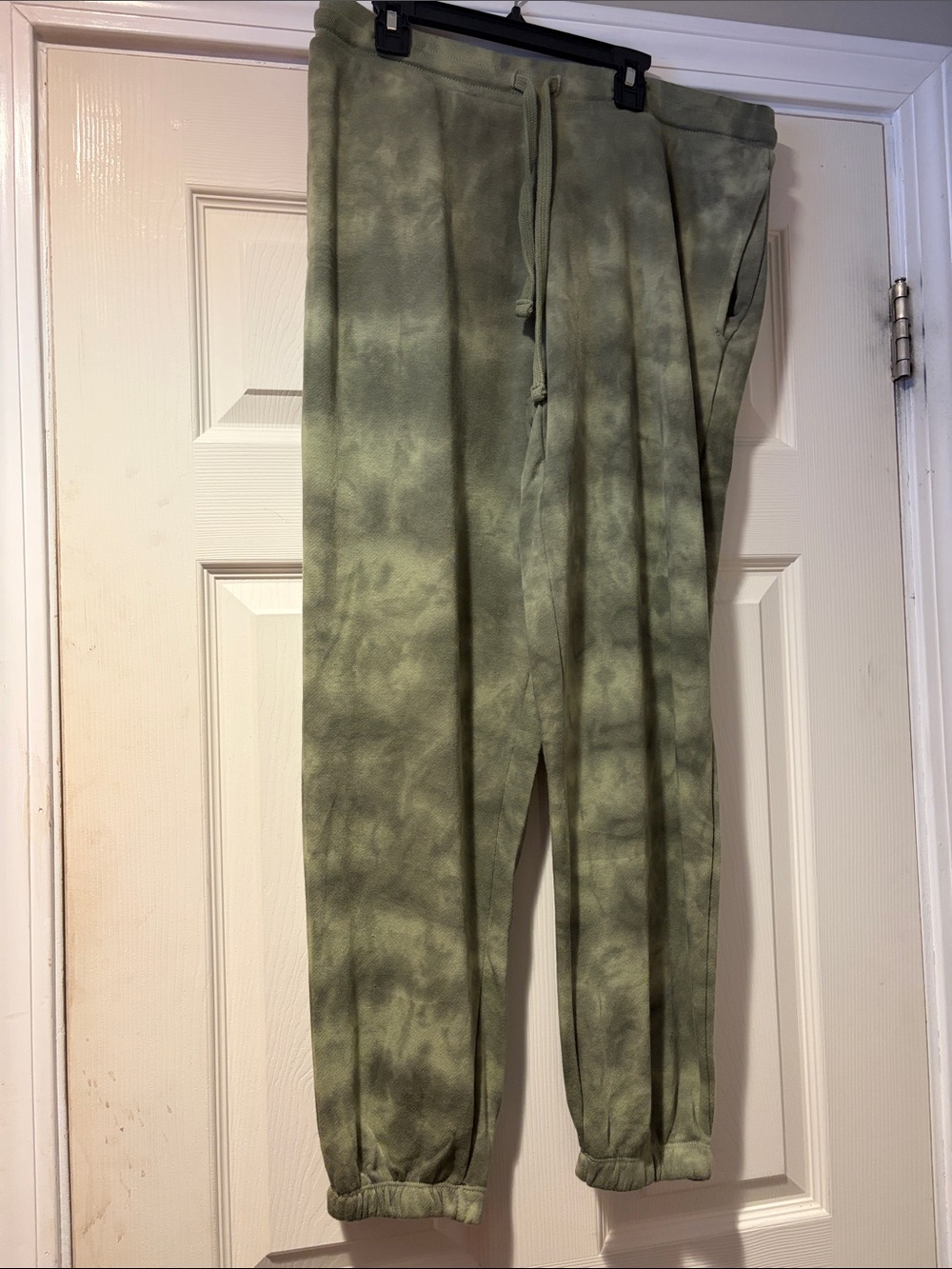 Alternative Soft Lightweight Joggers in green ice Dye L